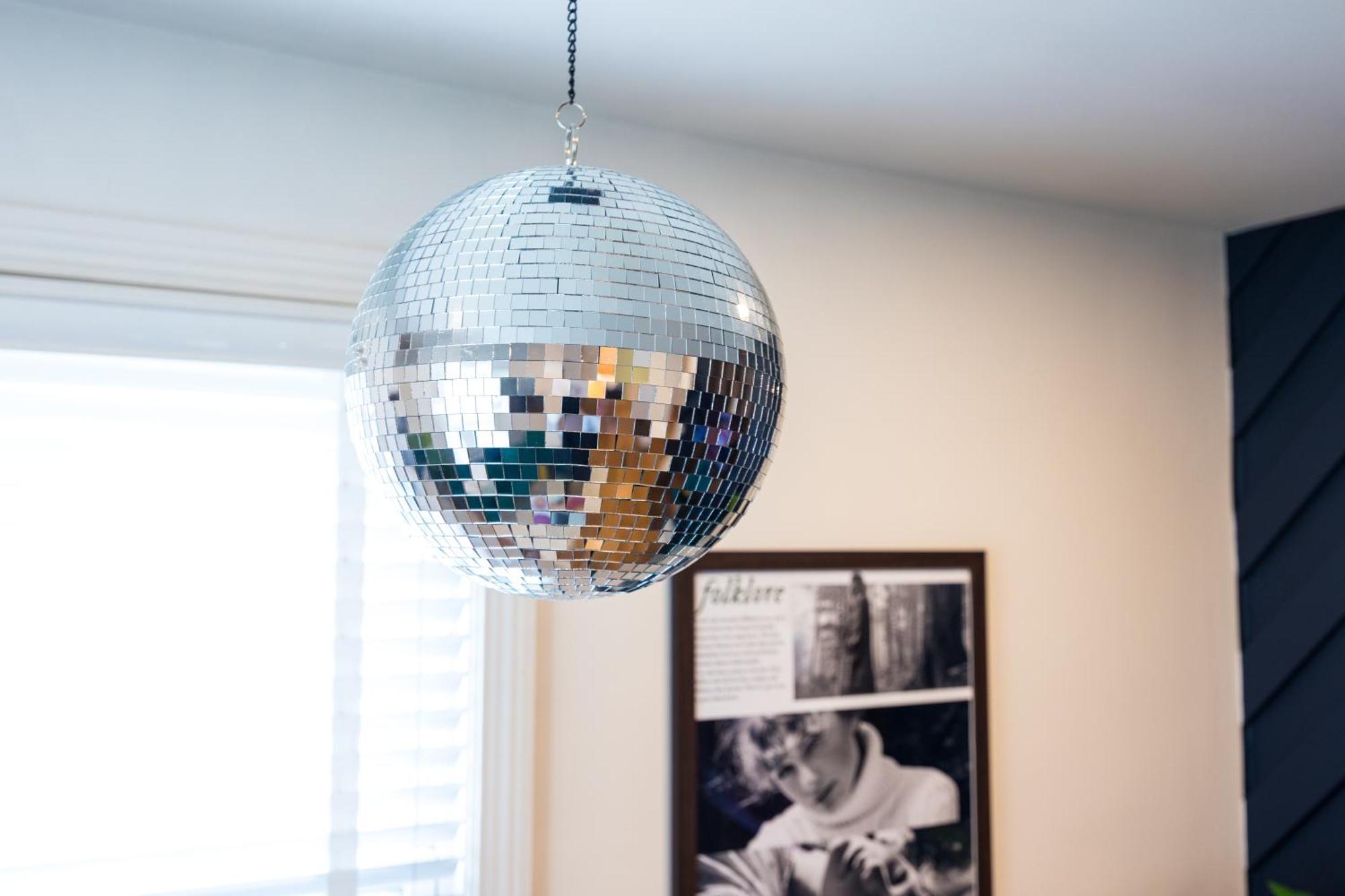 Taylor Swift Eras Inspired Home-10 Min To Broadway Нэшвилл Экстерьер фото